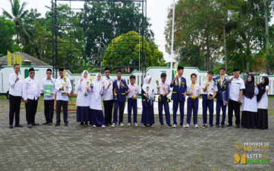 PENYERAHAN PIALA KEJUARAAN DARI BERBAGAI LOMBA
