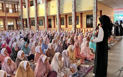 Kegiatan Pembiasaan, Sosialisasi Kelas Khusus, dan Rapat Dinas Warnai Kegiatan MTsN 1 Tasikmalaya